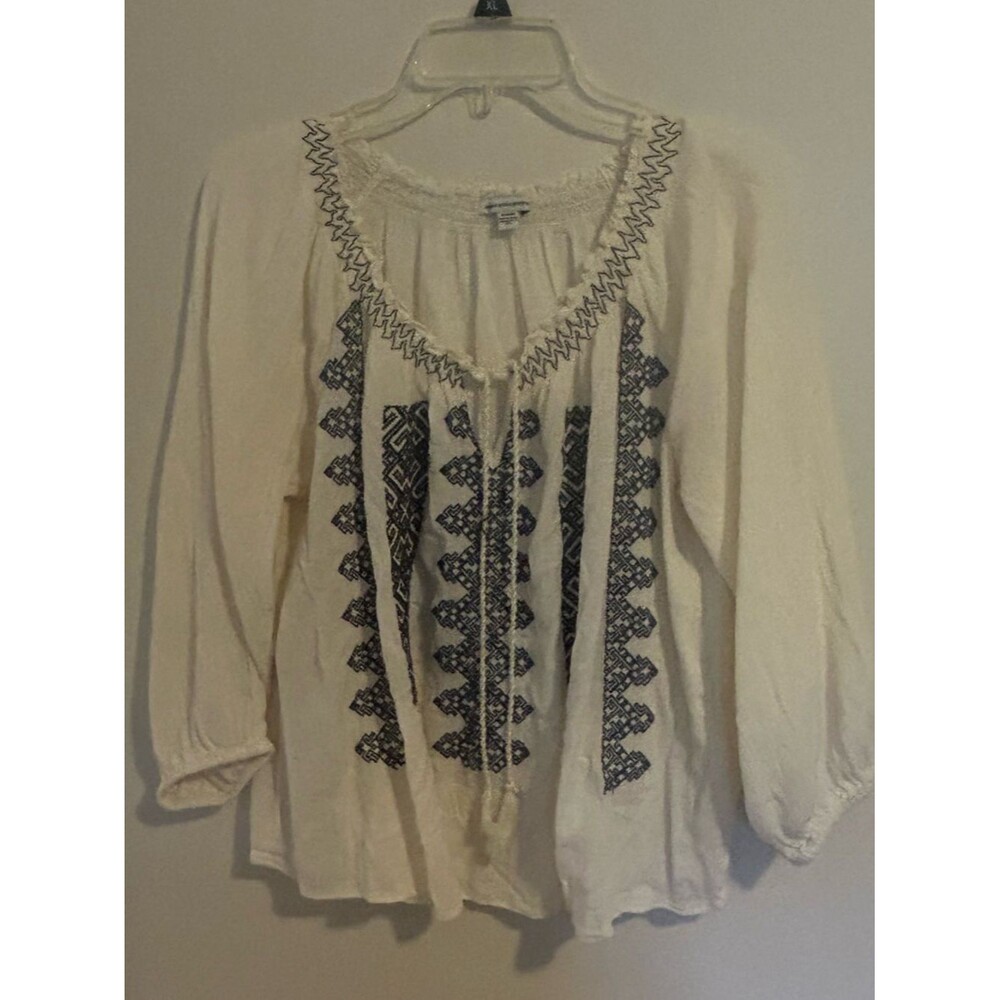 American Eagle Outfitters Boho White Blue Embroidered Floral Peasant Top Medium
